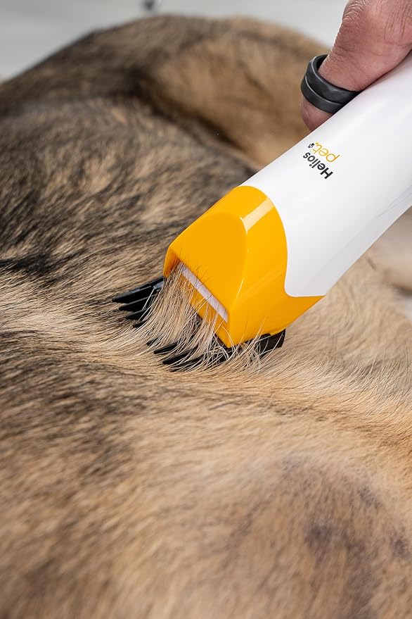 Deluxe Grooming Vacuum Cleaner - All-in-One Trimmer De-Shedding &amp Cleaning System for Dogs &amp Cats