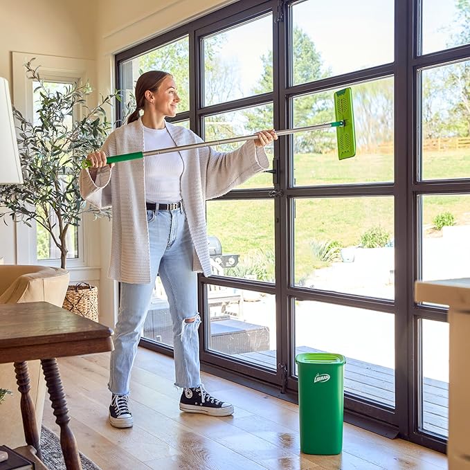 Libman Rinse 'n Wring Mop and Bucket System | Microfiber Floor Mop | Hardwood Floor Cleaner | Wet &amp Dry Mop | Clean &amp Dirty Water Chambers | Power Blades | 1 Total Microfiber Pad