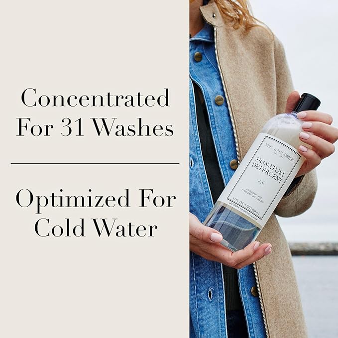 The Laundress Signature Isle Detergent Coastal Inspired Scent Concentrated Laundry Detergent Liquid Tough on Stains Isle Scent 32 oz.