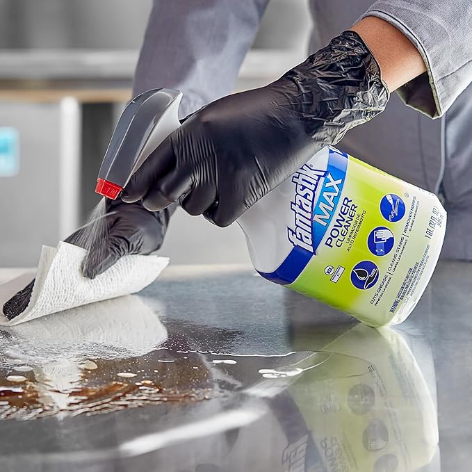 Fantastic MAX All Purpose Power Cleaner Degreaser Pleasant Scent 32 Fl Oz bundled with Micro Fiber Cloth