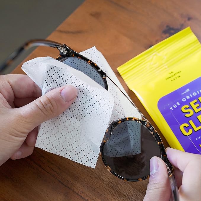 See Clear Original Lens Cleaning Wipes - Pre-Moistened Eyeglass &amp Screen Cleaning Cloth Towelettes - Streak Free Scratch Free Lens &amp Electronic Screen Cleaner - 12 Resealable Packs of 16 (192