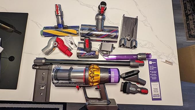 Dyson V15 Detect Total Clean Extra Cordless Vacuum - Yellow/Nickel
