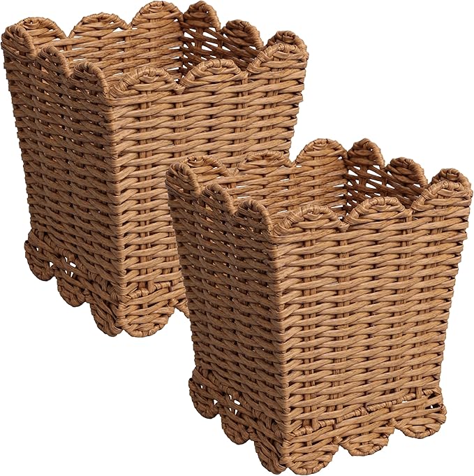 happimess HPM1409A-SET2 Silas Modern Farmhouse Resin 3.3-Gallon Tapered Square Wicker Watebasket with Scalloped Edge Natural (Set of 2)